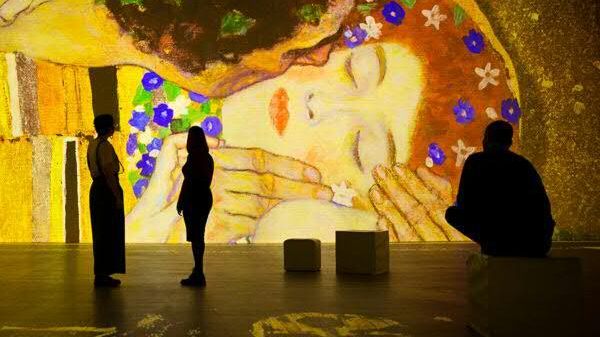 Klimts Werke als “immersive Experience” in der Marx Halle