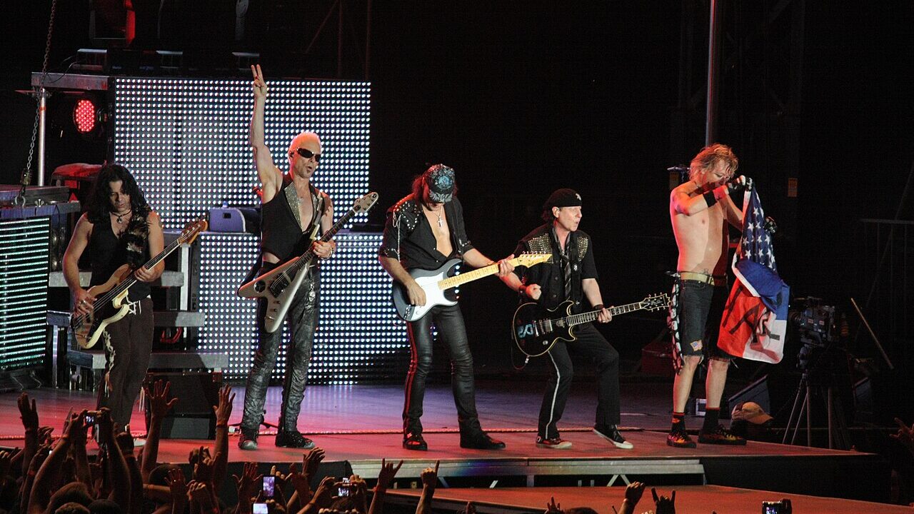 Scorpions_live_2010