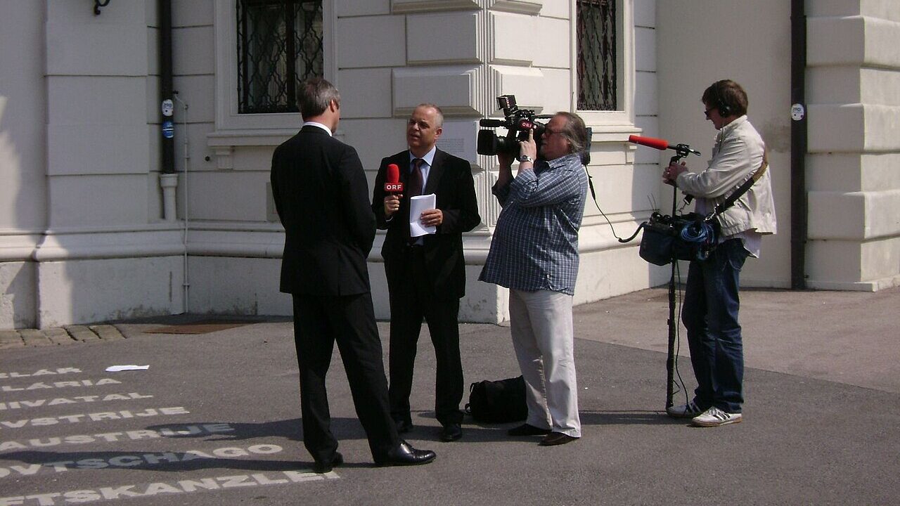 ORF_interview_in_Wien_2009-04-16