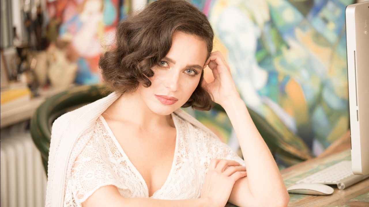 Künstlerin Mariya Naydis