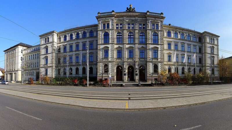 Umstrittene Kunstwerke wieder sichtbar machen