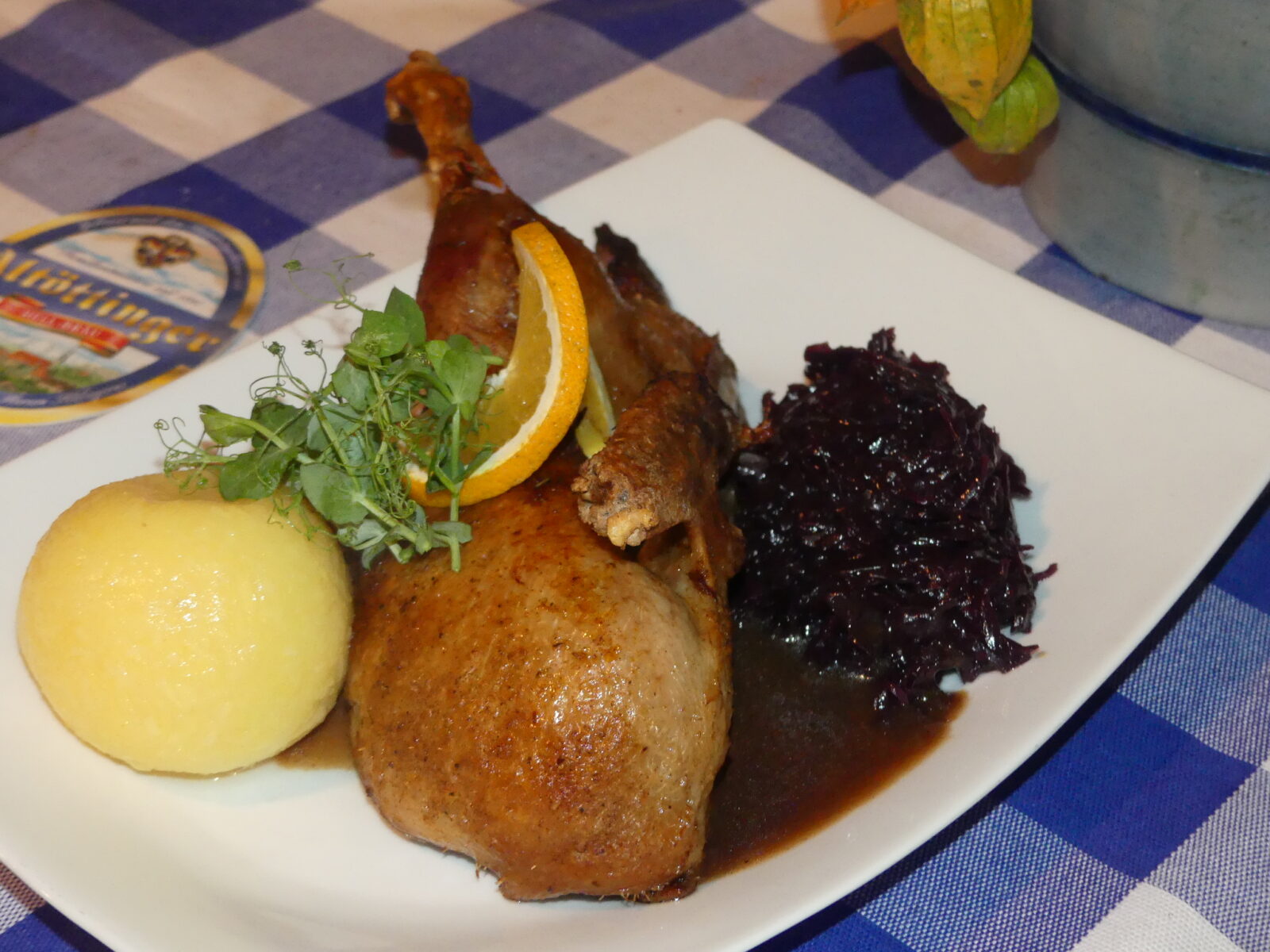 🔊Liebenswerte und traditionsreiche Kirta