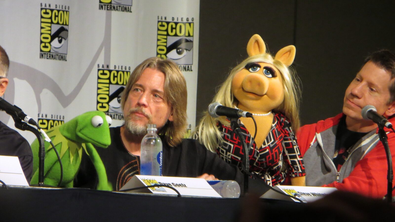 400 Stücke des Muppet-Show-Schöpfers Jim Henson versteigert