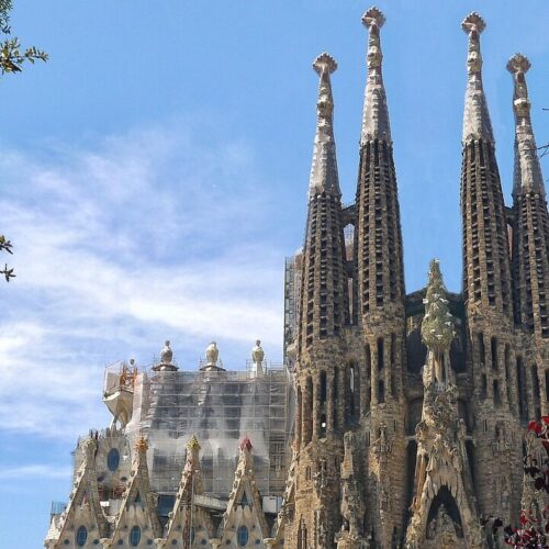 Die Sagrada Família und das Erbe Gaudís: Gigantismus oder wahre Baukultur?